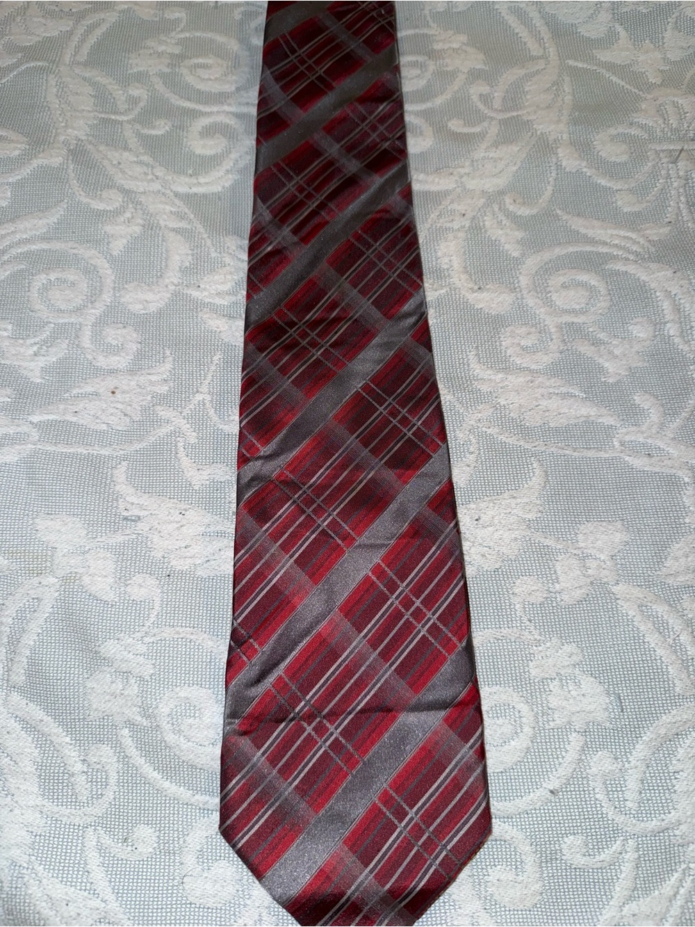 Van Heusen Men's Red and Gray Plaid Silk Tie